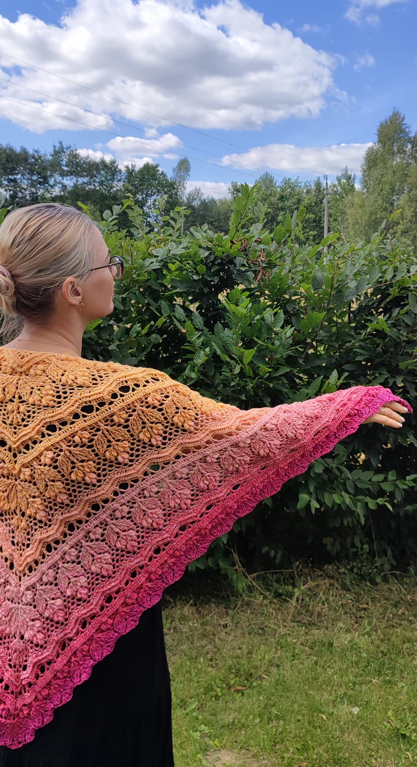 Chusta szydełkowa August Fields