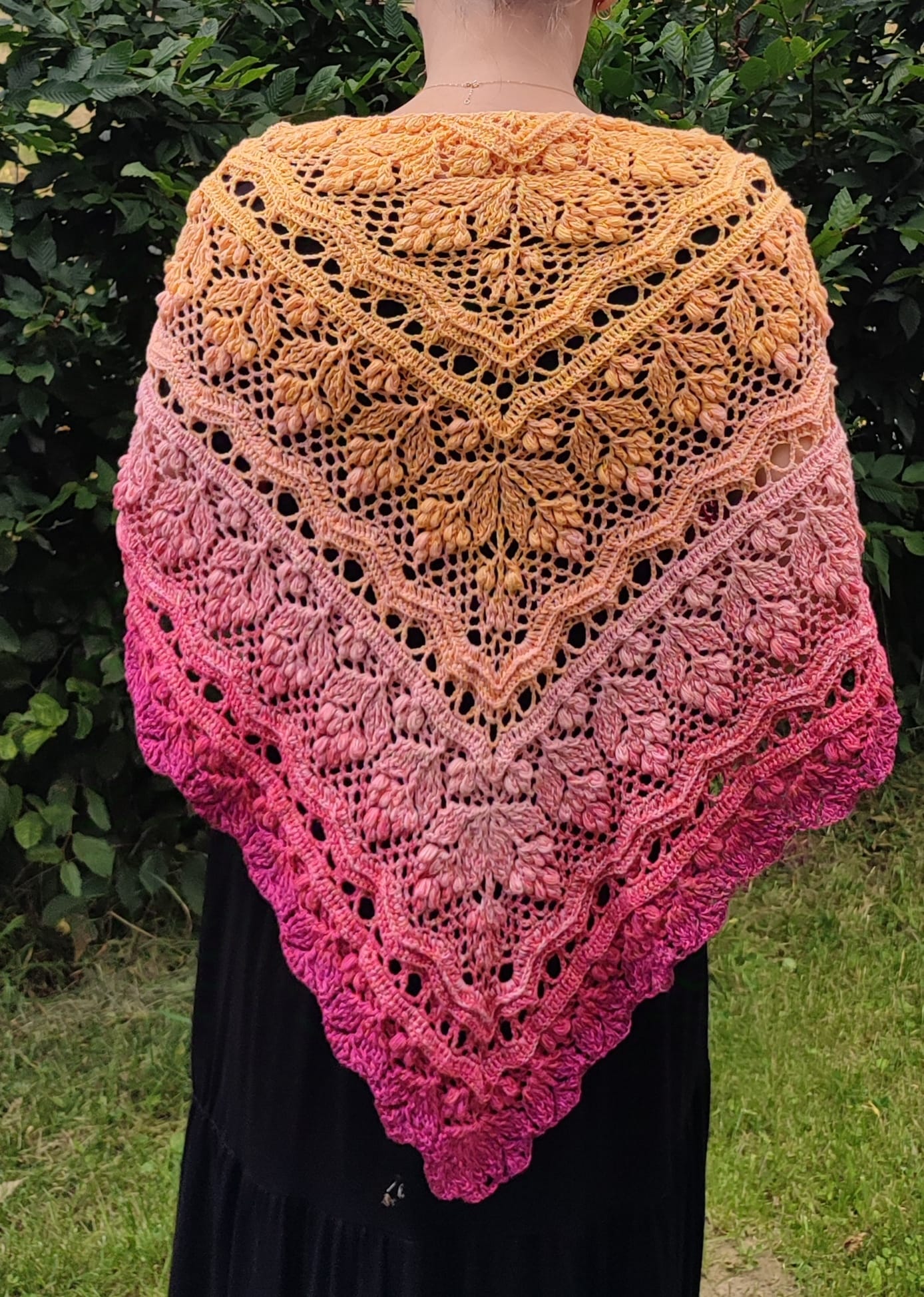 Chusta szydełkowa August Fields